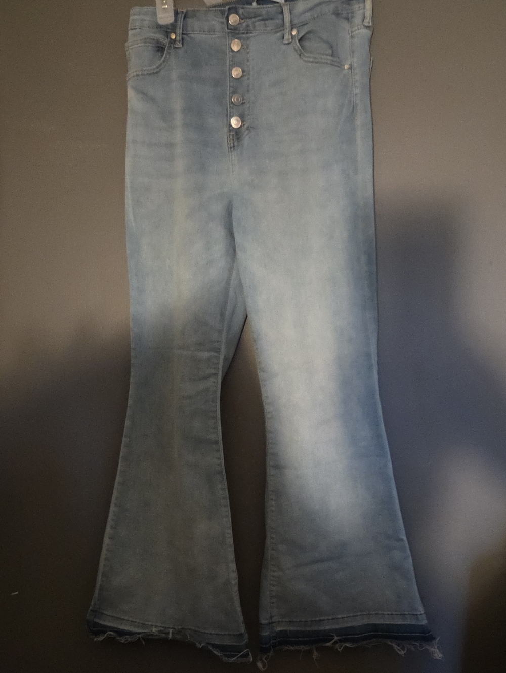 Celebrity Pink Light Blue Button-Front Flare Jeans